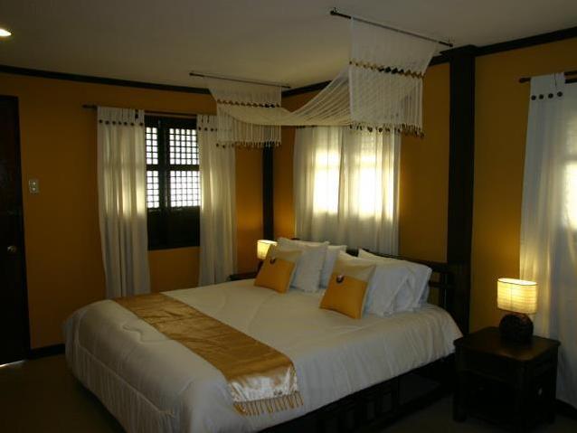 Kuting Reef Resort Macrohon Bagian luar foto