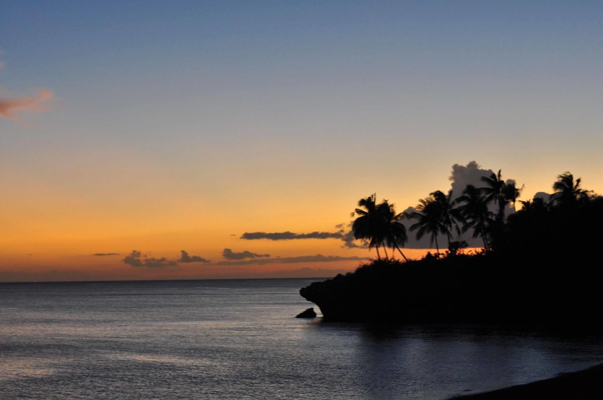 Kuting Reef Resort Macrohon Bagian luar foto